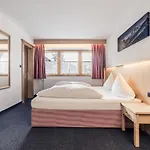 Leni Mountain Appartements Apartment