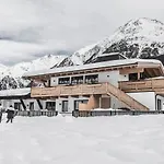 Leni Mountain Appartements Solden