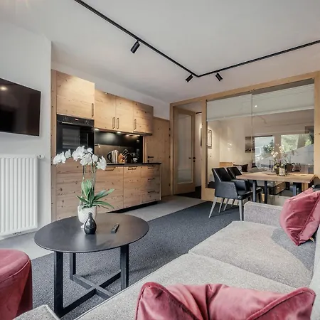 Leni Mountain Appartements Apartment *