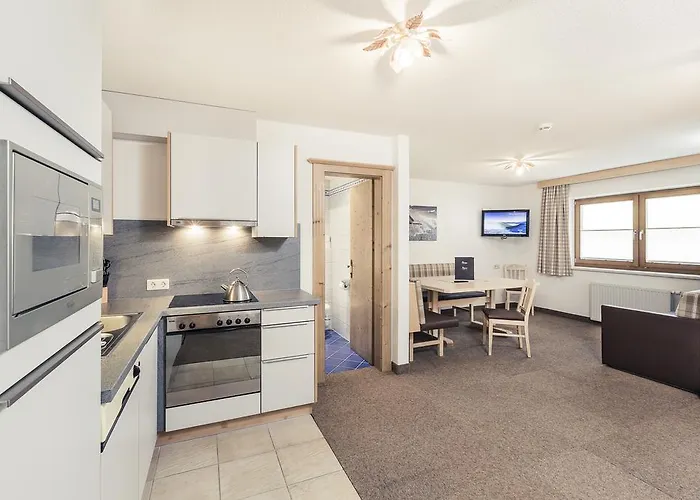 Leni Mountain Appartements *