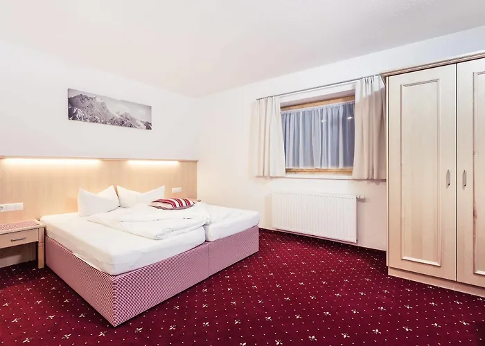 Leni Mountain Appartements * Solden