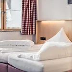 Leni Mountain Апартаменти Зельден