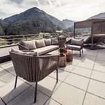 Leni Mountain Зельден