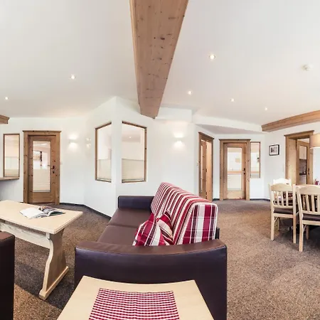 Leni Mountain * ゼルデン